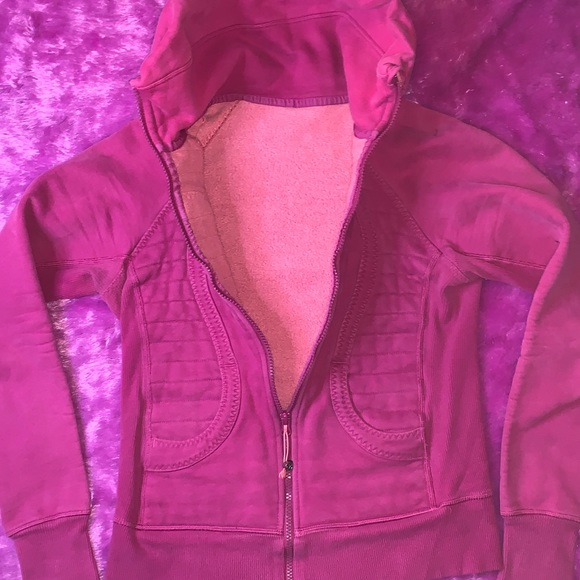 Lulu🍋 scuba hoodie - Picture 3 of 3